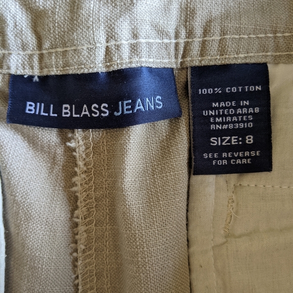 Shorts - Picture 3 of 4